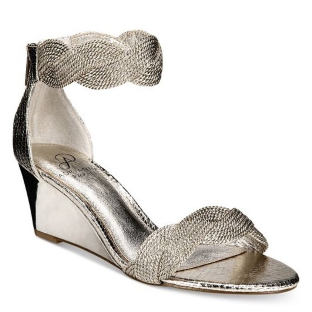 Adrianna Papell Wedge Sandals Size 10